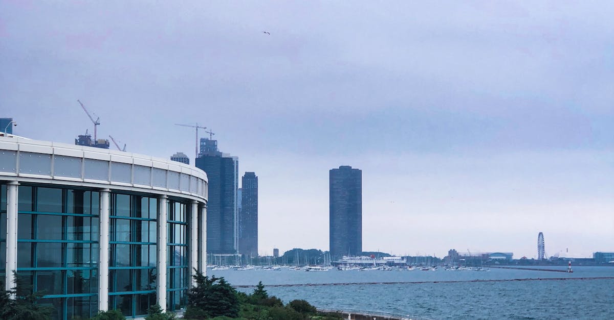 Choosing the Right Patterns for Decorative Glass Windows