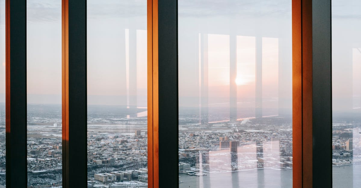 Innovative Uses of Decorative Glass in Interior Design